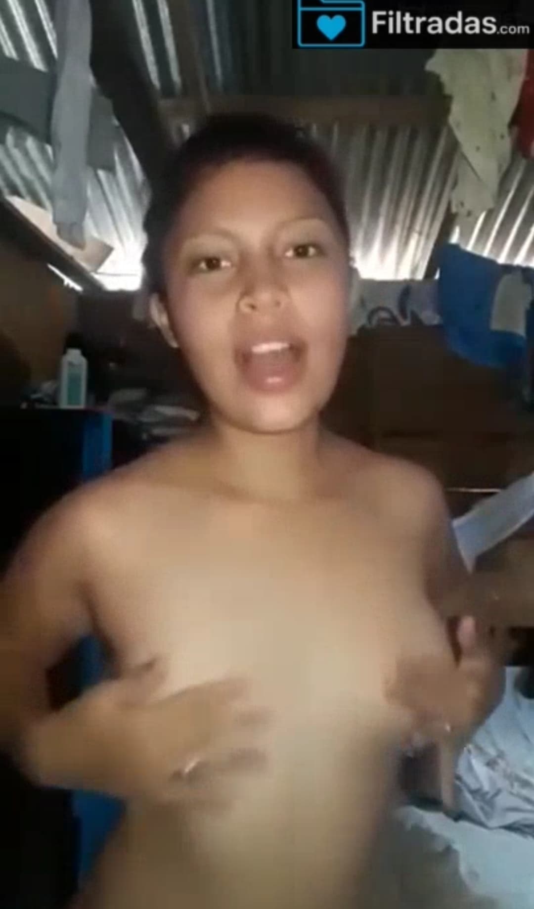 Jovencita putipobre se mete zanahoria en la panochita - Jovencitas - Filtradas